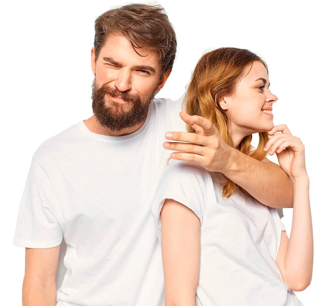 Depilación láser para hombre Hombre recibiendo tratamiento de depilación láser en la cara
